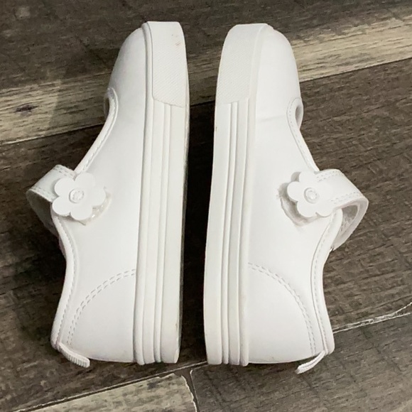 Authentic Oshkosh B’Gosh Mary Jane little girls sneakers sz 10 - Picture 7 of 13